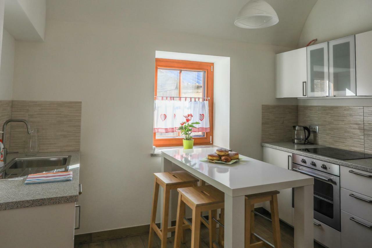 Ferienwohnung Apartmaji Tina Zgornje Gorje Exterior foto